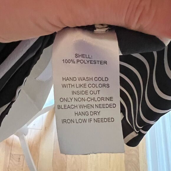 Calvin Klein Black & White Striped Zippered Blouse - Picture 16 of 16